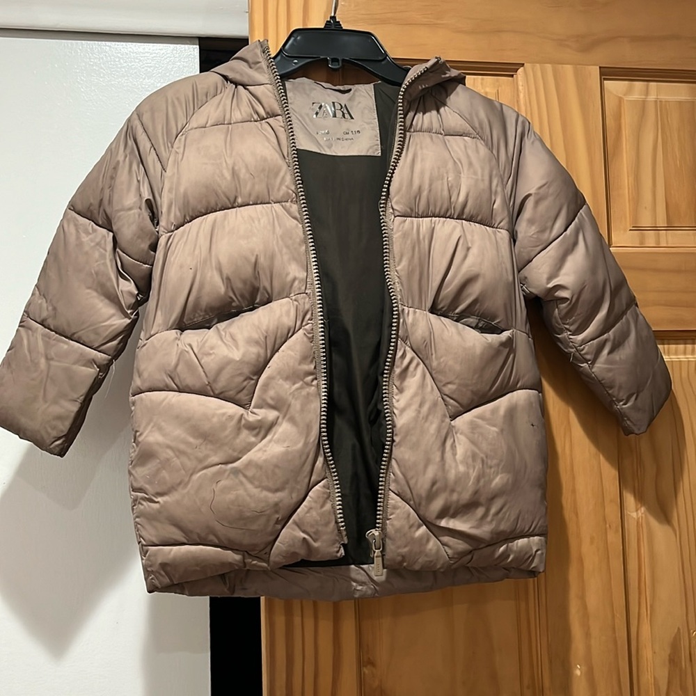 Good condition Zara size 6 kids jacket.
